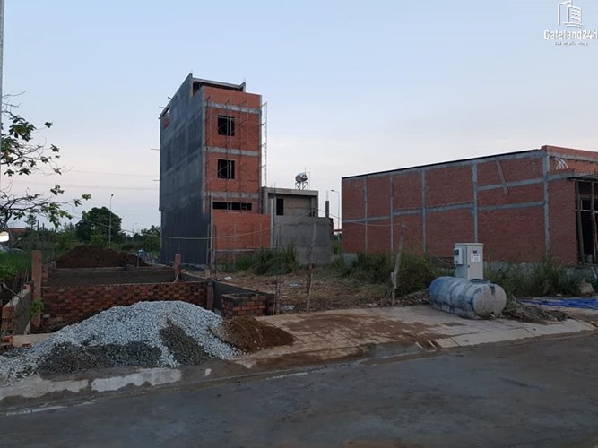 Đất khu dân cư 28ha Công Ích Nhà Bè